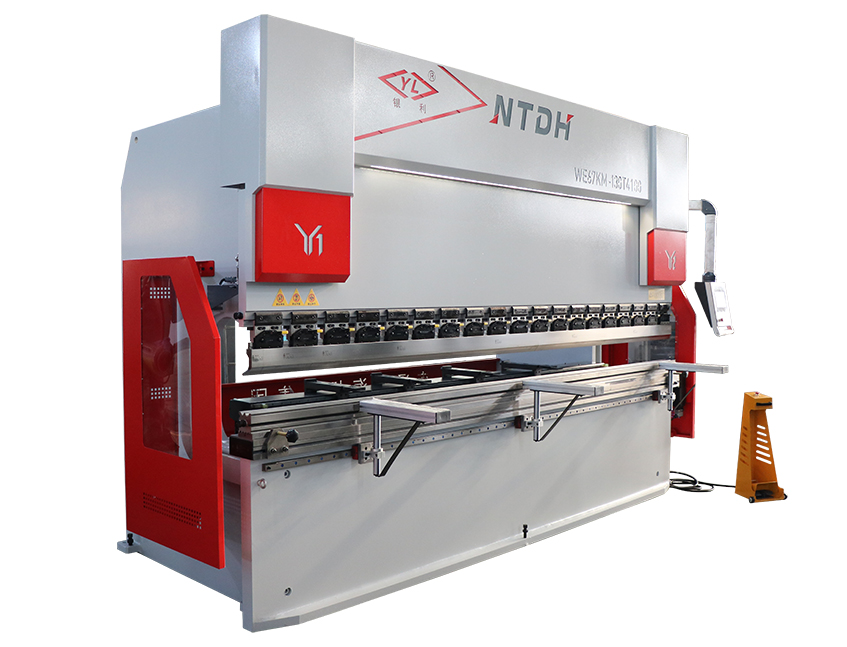 WE67KM-130/4100 CNC Servo Press Brake